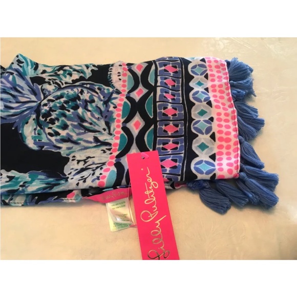 Lilly Pulitzer Floral Pattern Long Scarf Beach Wrap XL - Picture 4 of 4
